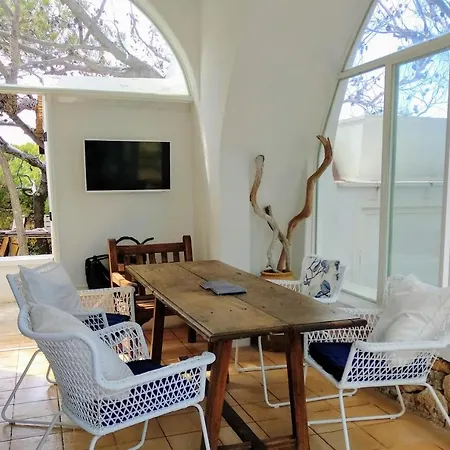 Villa Trullammare *